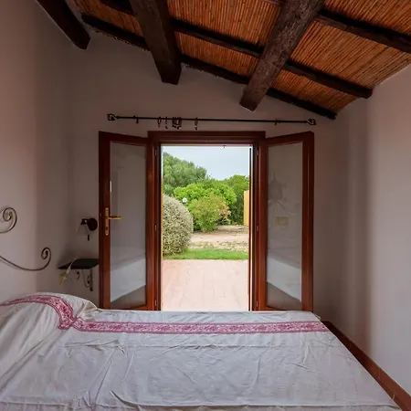 Lu Stazzu Di Tarraolta 1 Holiday home Aglientu